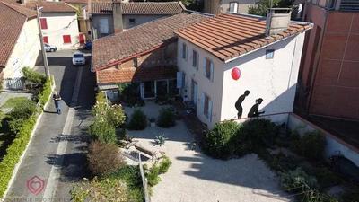 Maison de village - 87 m² - 3 pièces