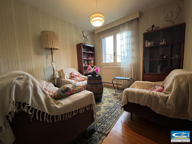 Maison traditionnelle - 81 m² - 4 pièces