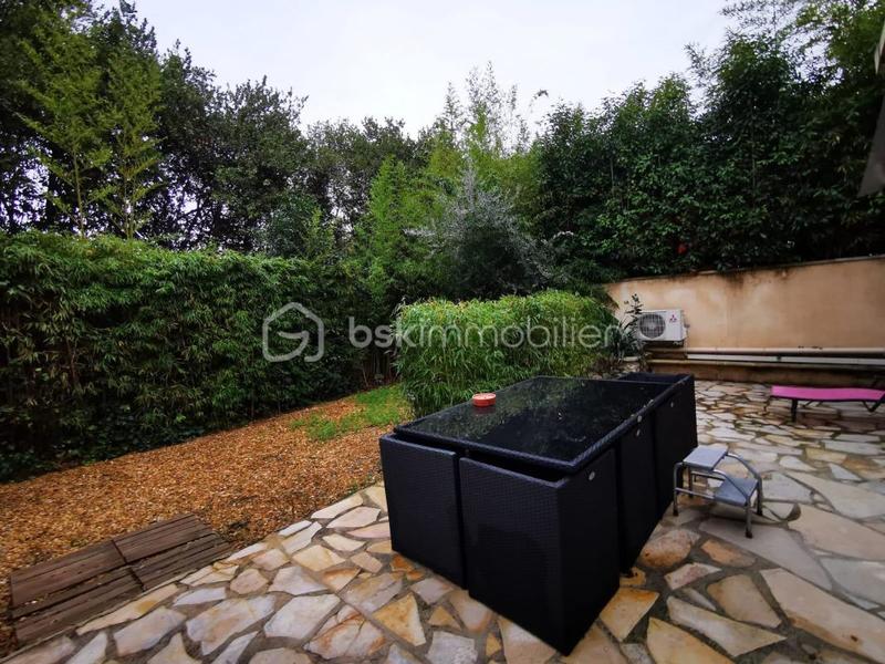 Appartement - 82 m² - 3 pièces