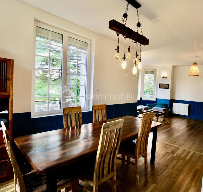 Maison bourgeoise - 113 m² - 5 pièces