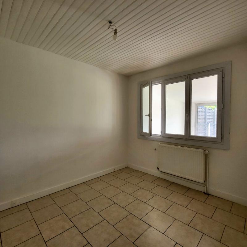 Maison - 85 m² - 6 pièces