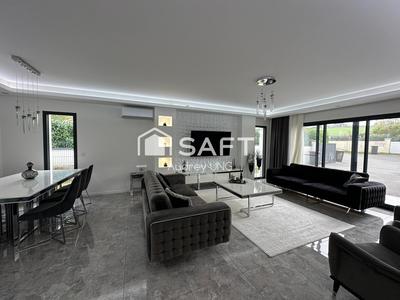 Maison - 143 m² - 5 pièces