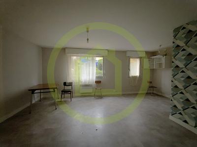 Maison - 33 m² - 1 pièce