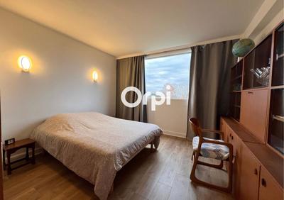 Appartement - 107 m² - 4 pièces