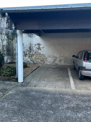 Parking / Garage - 12 m²