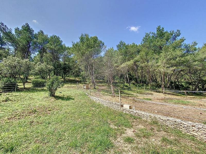 Villa - 176 m² - 5 pièces