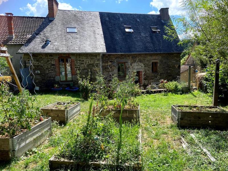 Maison - 165 m² - 9 pièces