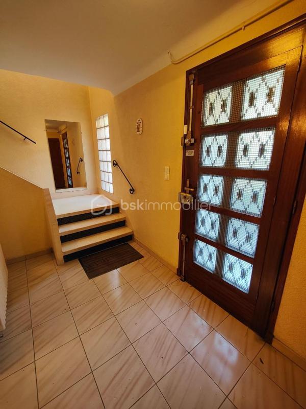 Villa - 102 m² - 4 pièces