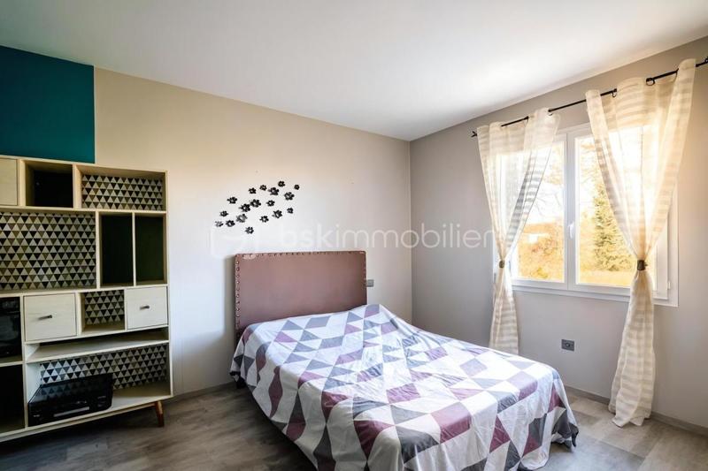 Maison - 147 m² - 4 pièces