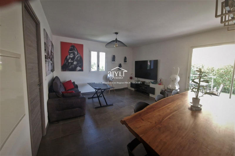 Maison - 74 m² - 3 pièces