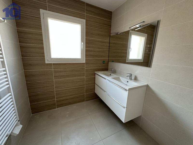 Maison - 89 m² - 4 pièces