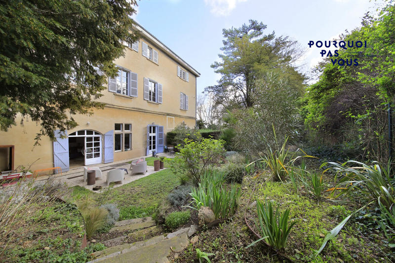 Duplex - 206 m² - 5 pièces