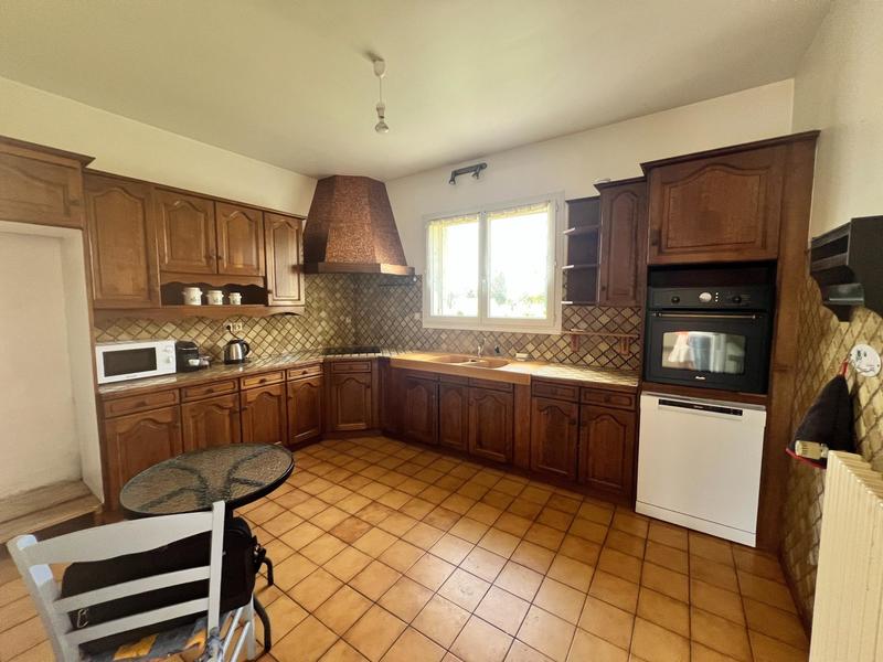 Maison - 198 m² - 7 pièces