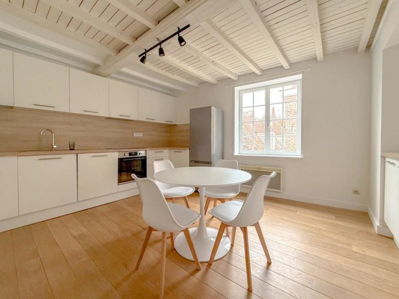 Appartement - 82 m² - 3 pièces