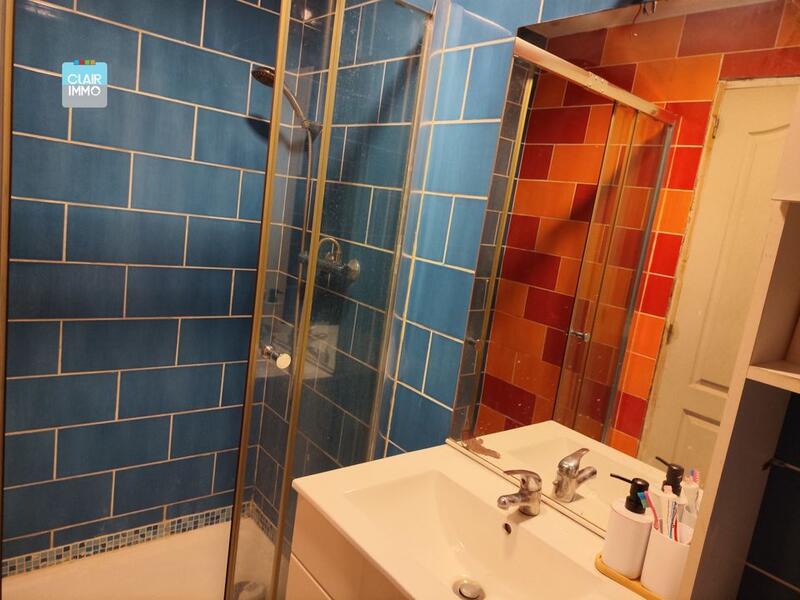 Maison - 260 m² - 9 pièces