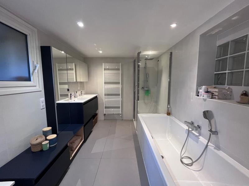 Maison - 194 m² - 4 pièces