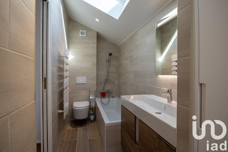 Maison de maîtres - 208 m² - 9 pièces