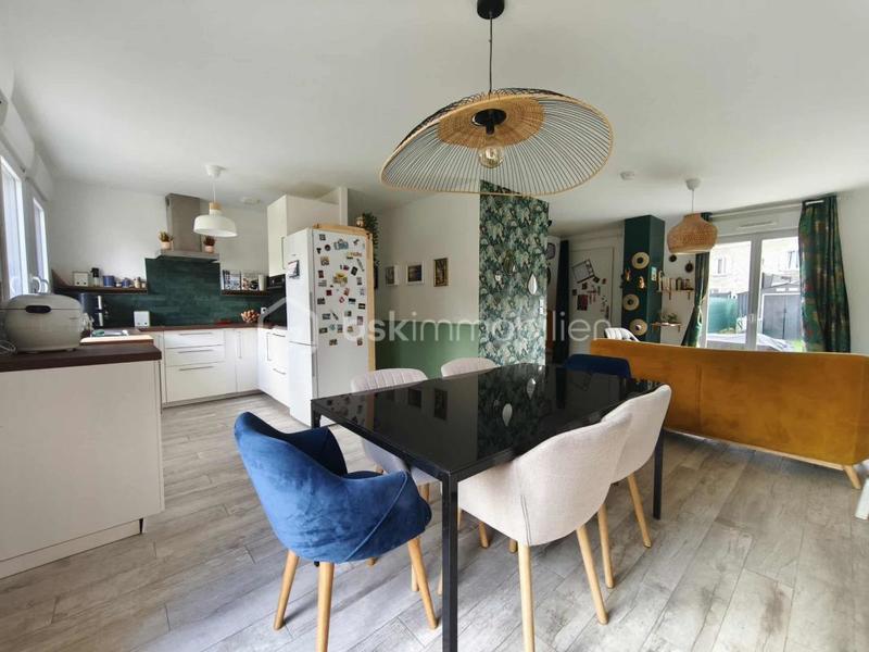 Maison - 115 m² - 5 pièces