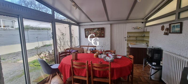 Maison traditionnelle - 96 m² - 7 pièces