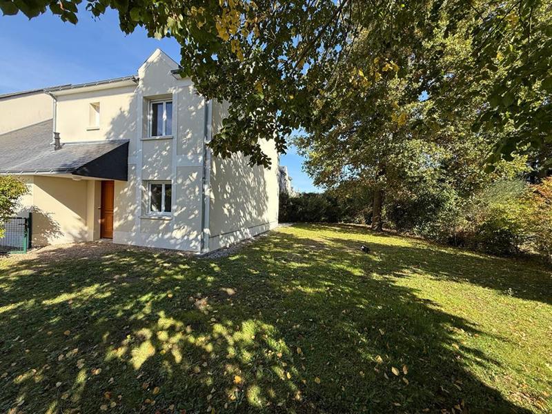 Maison - 107 m² - 5 pièces