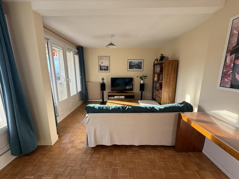 Appartement - 73 m² - 4 pièces