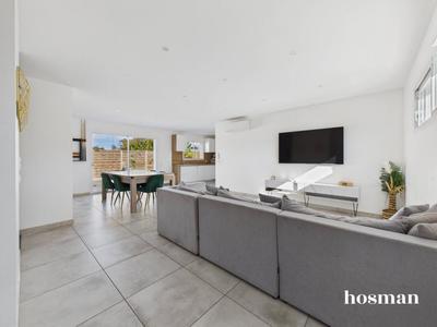 Maison - 106 m² - 4 pièces