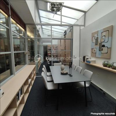 Atelier d'activités - 185 m² - 7 pièces