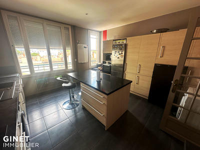 Appartement - 109 m² - 4 pièces