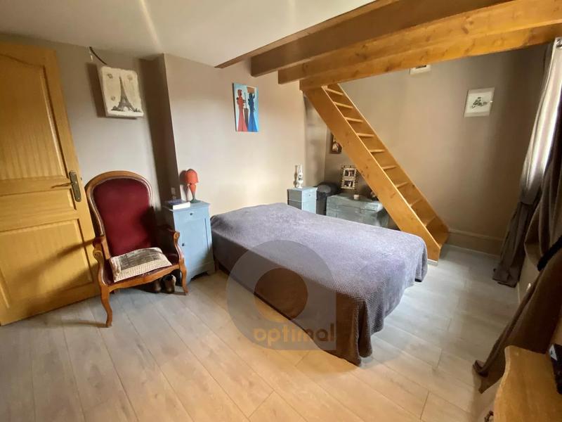 Maison de ville - 210 m² - 7 pièces