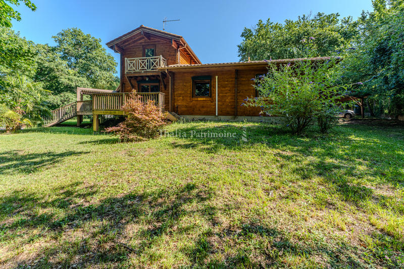 Maison - 150 m² - 5 pièces