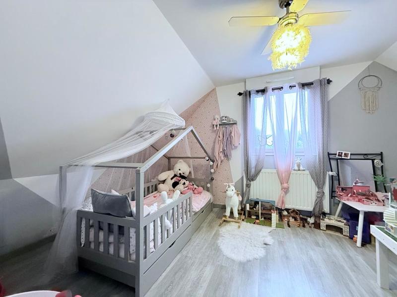 Maison - 122 m² - 4 pièces