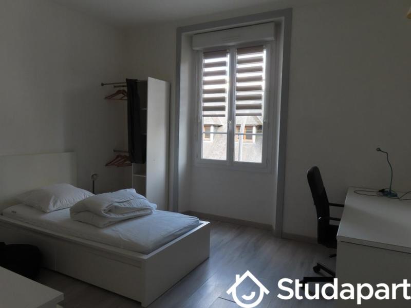 Chambre - 14 m² - 1 pièce