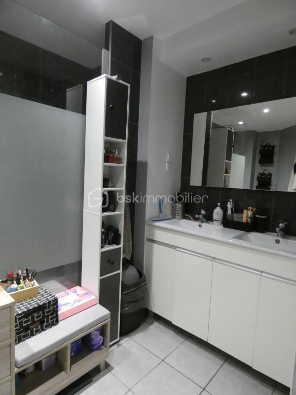 Maison de village - 211 m² - 10 pièces