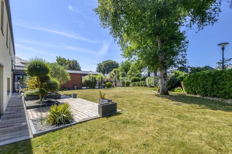 Maison - 186 m² - 7 pièces