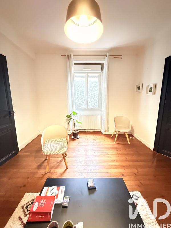 Appartement - 60 m² - 2 pièces