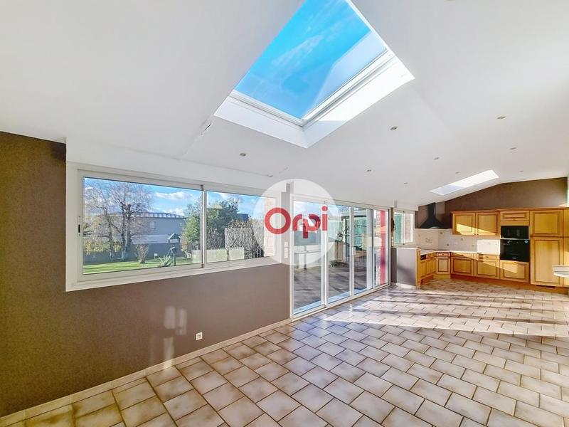 Maison - 125 m² - 5 pièces