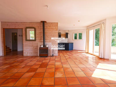 Maison - 157 m² - 6 pièces