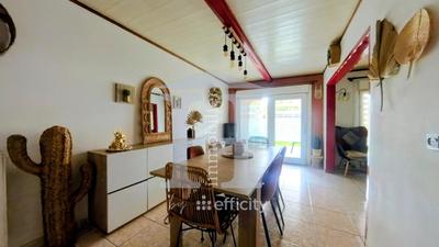 Maison - 85 m² - 4 pièces