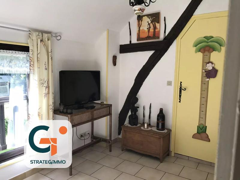 Maison - 190 m² - 8 pièces