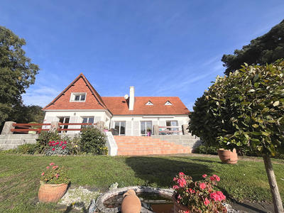 Maison - 188 m² - 6 pièces