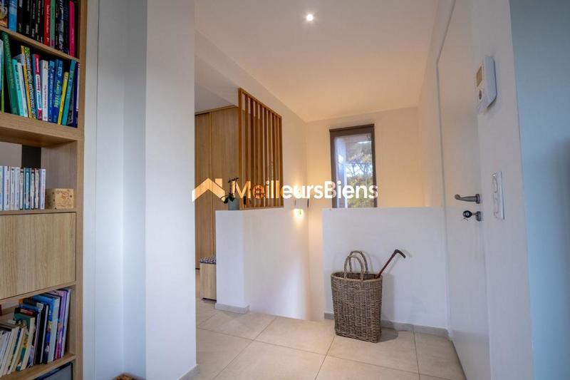 Villa - 188 m² - 8 pièces