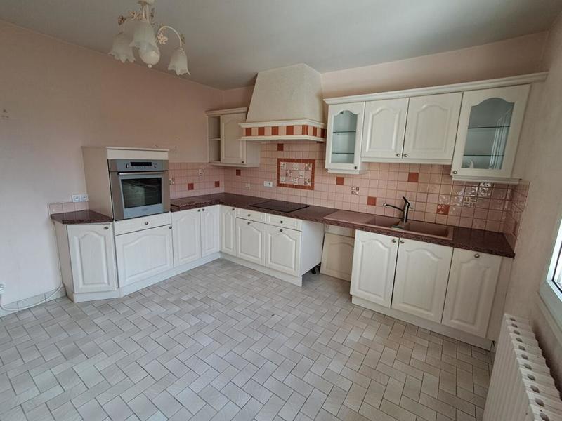 Maison - 132 m² - 8 pièces