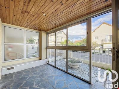 Maison - 77 m² - 6 pièces