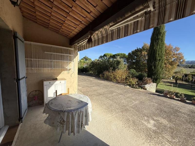 Maison - 192 m² - 7 pièces