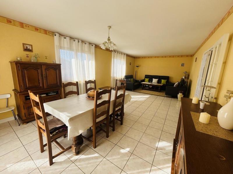 Maison - 100 m² - 5 pièces