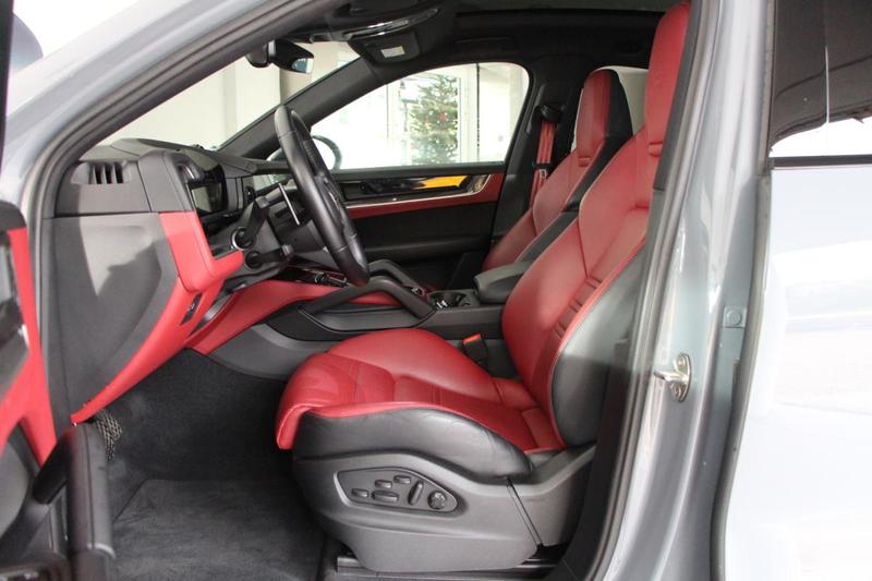 Porsche Cayenne Coupé E-Hybrid 3.0 V6 470 ch