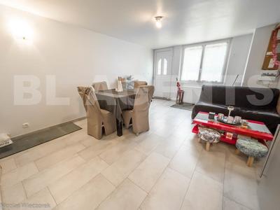 Maison - 67 m² - 3 pièces