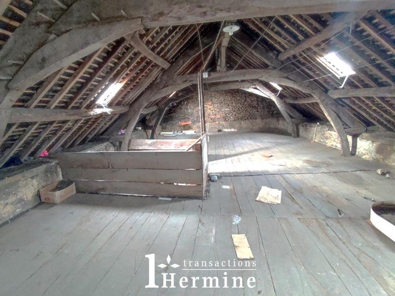 Maison traditionnelle - 175 m² - 6 pièces