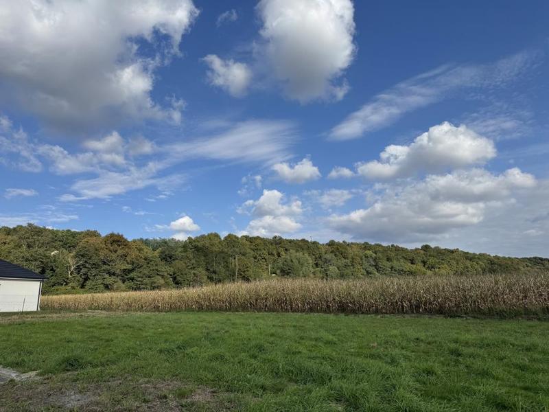 Terrain constructible - 1 454 m²