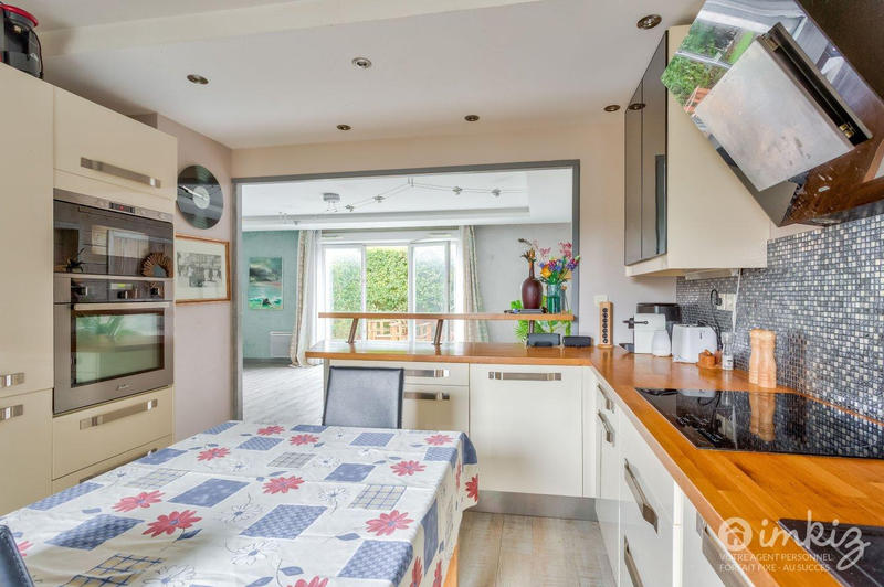 Maison - 96 m² - 4 pièces